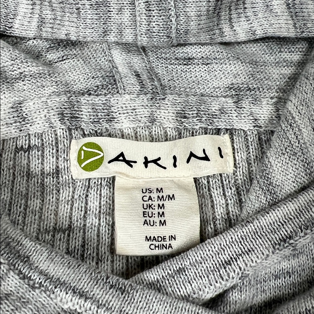 Akini Pullover Sweater - Picture 6 of 11